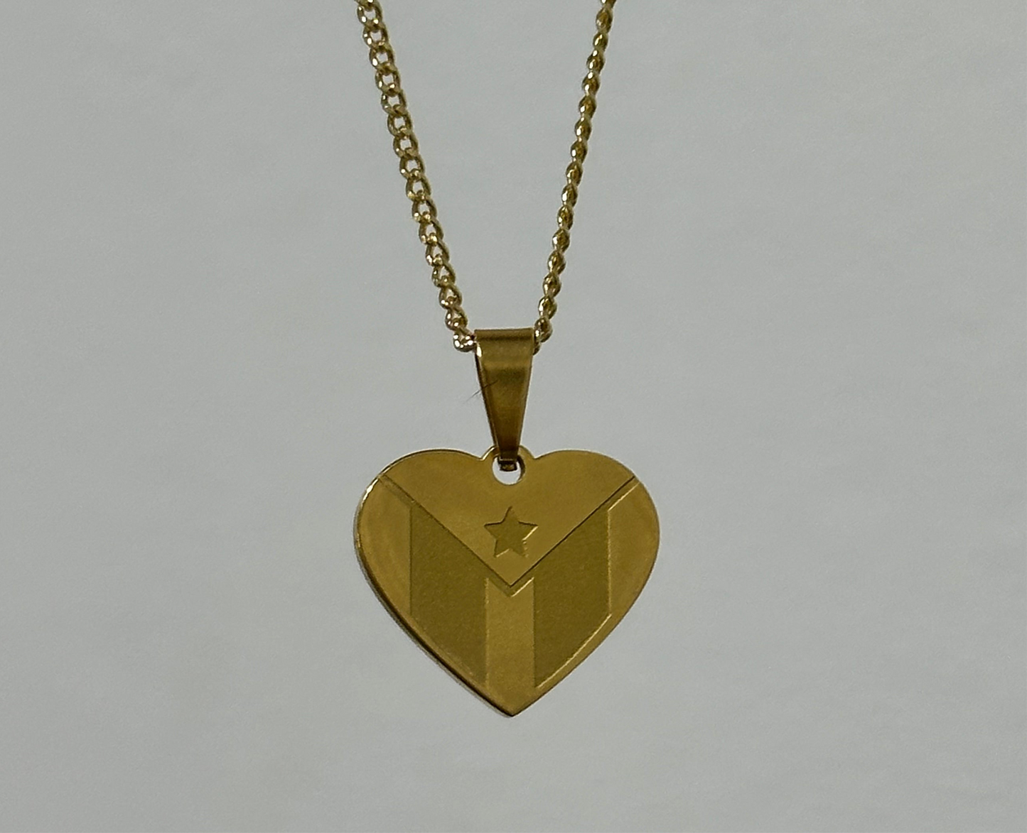 Isla Heart Necklace