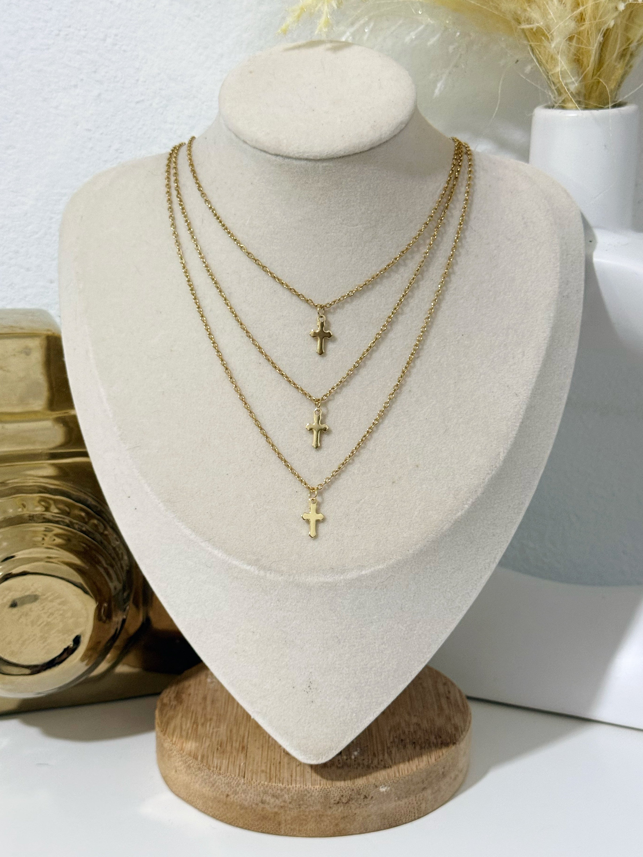 Moli Cross Necklace