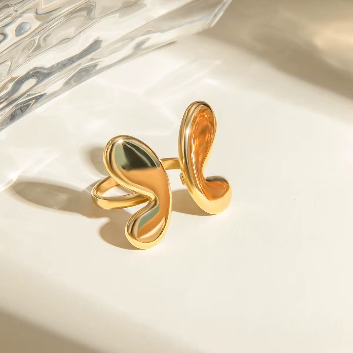 Noelia Butterfly Ring